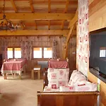 木屋 Alpine Near Cafes 勒梅尼勒