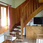 木屋 Alpine Near Cafes *