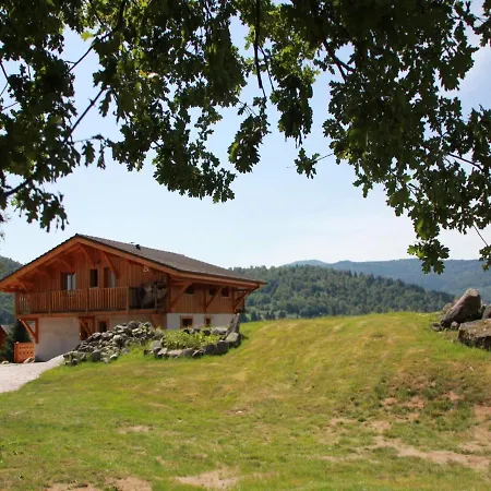 Chalet With Skiing And Horse Riding Nearby