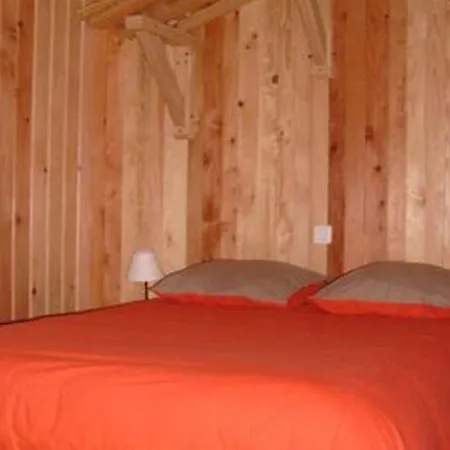 Chalet Chalet With Skiing And Horse Riding Nearby *