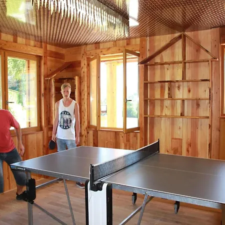 Alpine Near Cafes Le Ménil