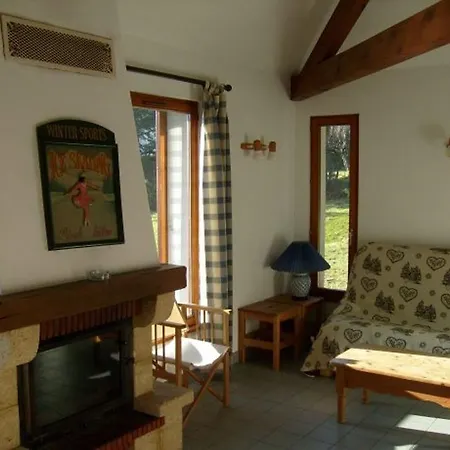 Chalet With Skiing And Horse Riding Nearby