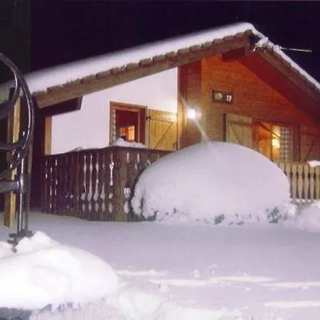 Chalet Chalet With Skiing And Horse Riding Nearby *
