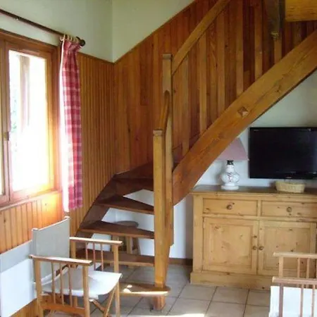 Chalet Chalet With Skiing And Horse Riding Nearby *