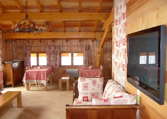 Alpstuga Alpine Near Cafes Le Ménil